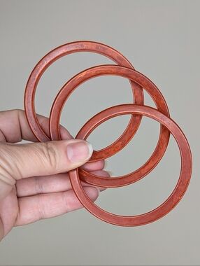 Vintage Bakelite Dark Brown Red Marbled Skinny Bangles Bracelets Set Of 3
